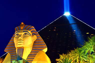 Hotel Luxor