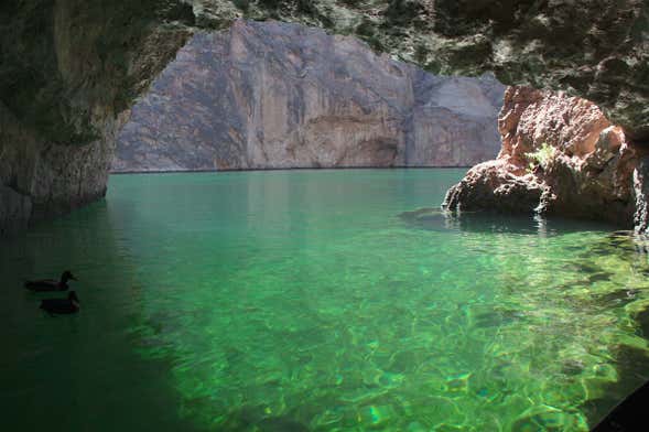 Emerald Cave Kayak Tour