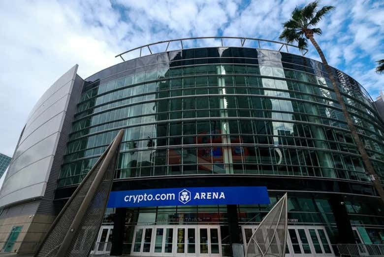 Facciata dello stadio Crypto.com