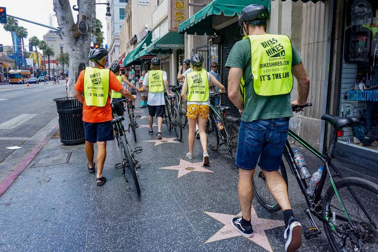 Passeando pela Calçada da fama de Hollywood Walk of Fame