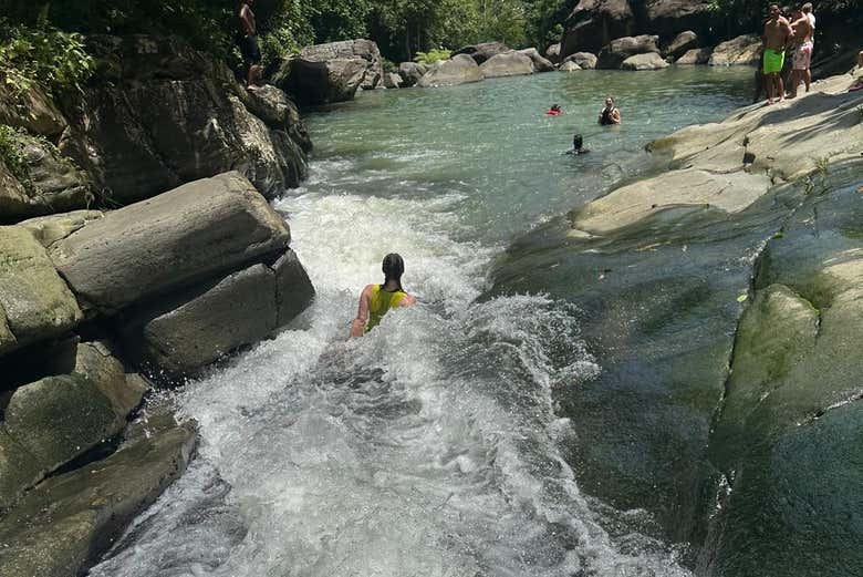 Podréis bañaros en los ríos de El Yunque