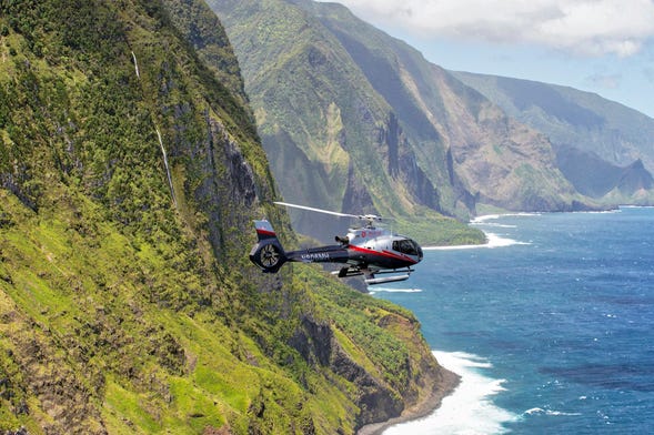 Paseo en helicóptero por la selva tropical de Hana