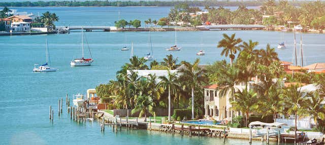 Miami Private Yacht Hire with Captain