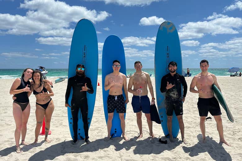 Grupo del curso de surf