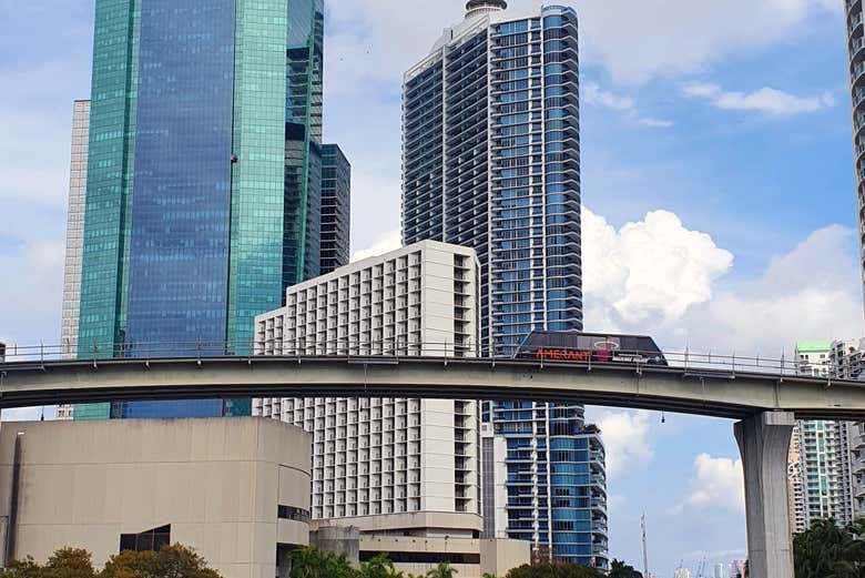 Parte del recorrido lo realizaremos en el Metromover