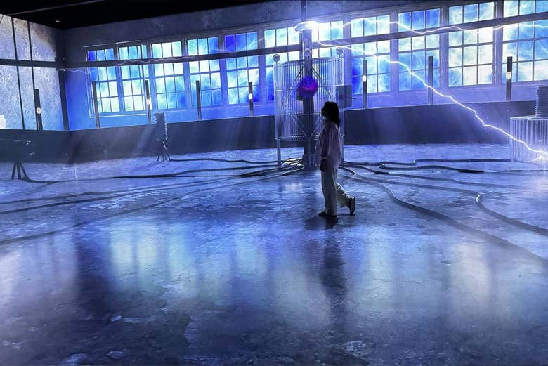 Una galería de arte vanguardista