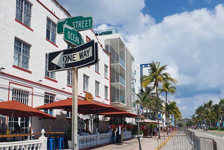 Descobrindo o bairro de Miami Beach