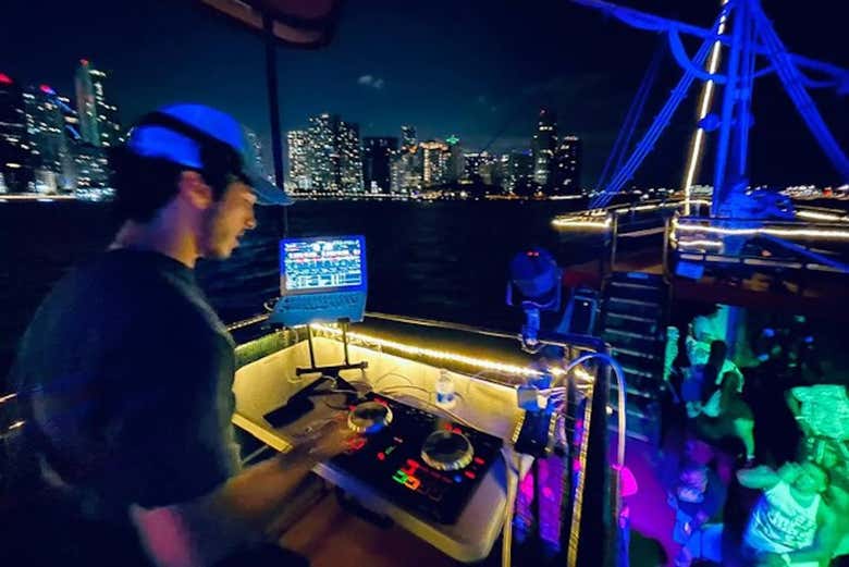Enjoy a DJ on board the boat