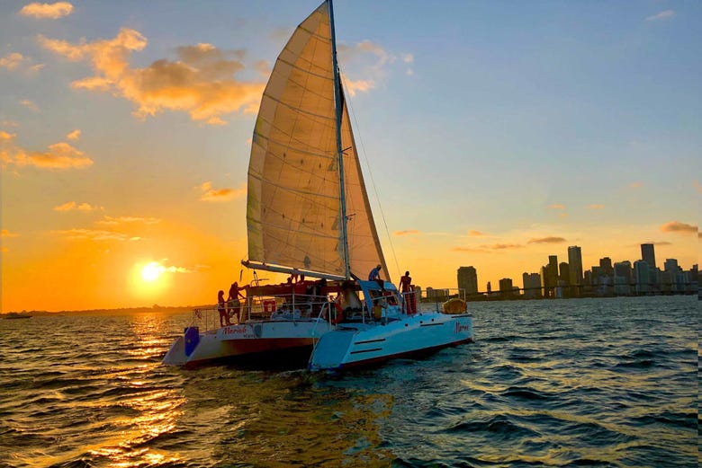 Navegando pela costa de Miami