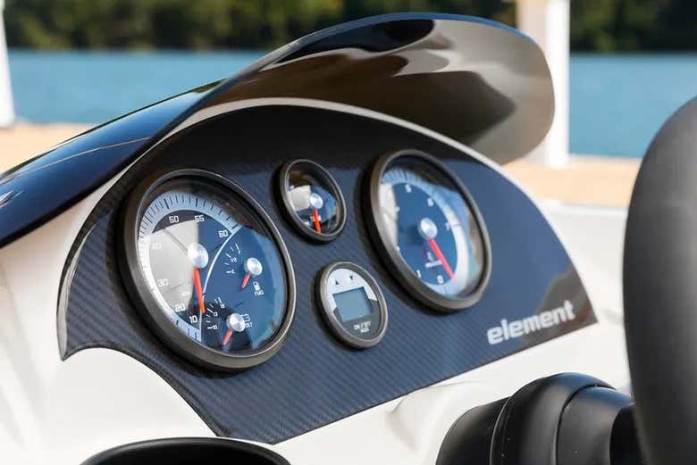 Detalles de la embarcación