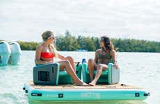 Paseo privado en barco por Las Casas de los Famosos
