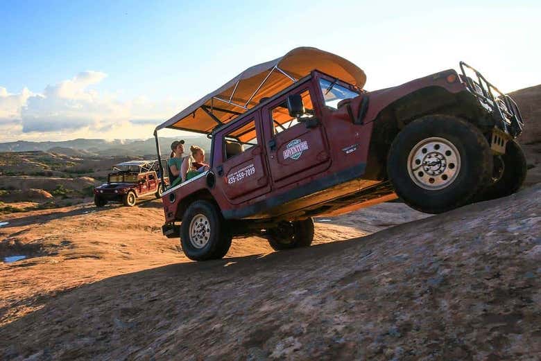 Sulle colline di Moab in Hummer
