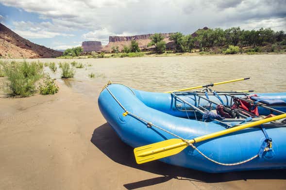 Rafting in the Colorado River