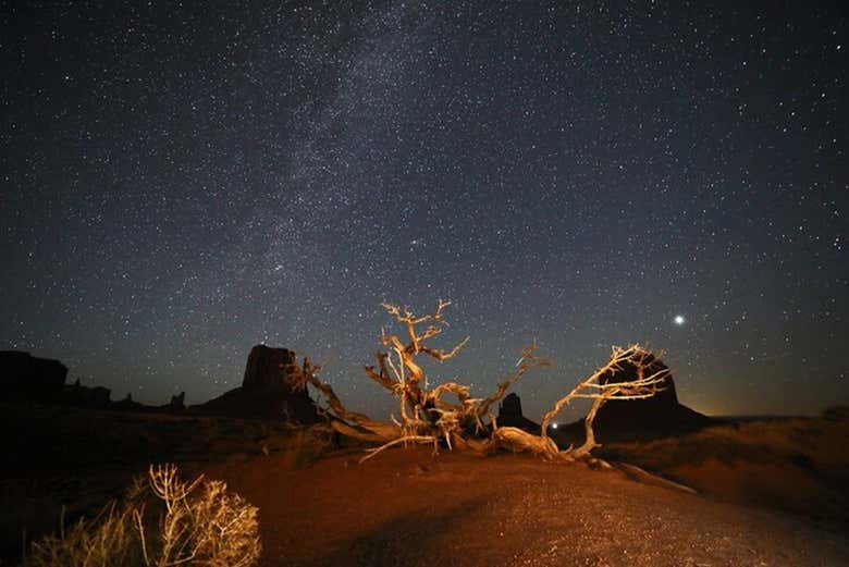 Un paysage nocturne somptueux