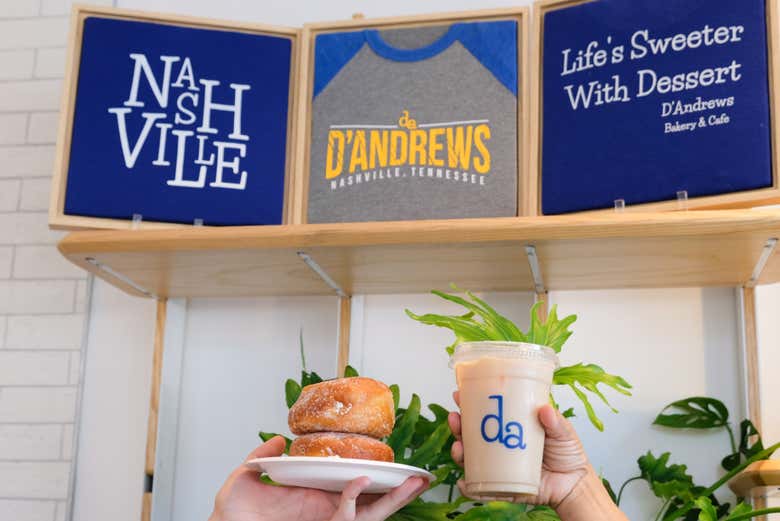 Visitando uma loja especializada em donuts