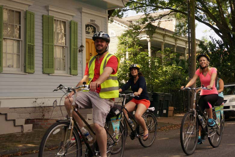 Desfrutando do tour de bicicleta em New Orleans