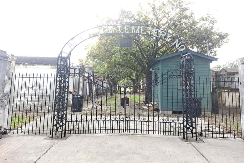 Entrada al cementerio de Lafayette