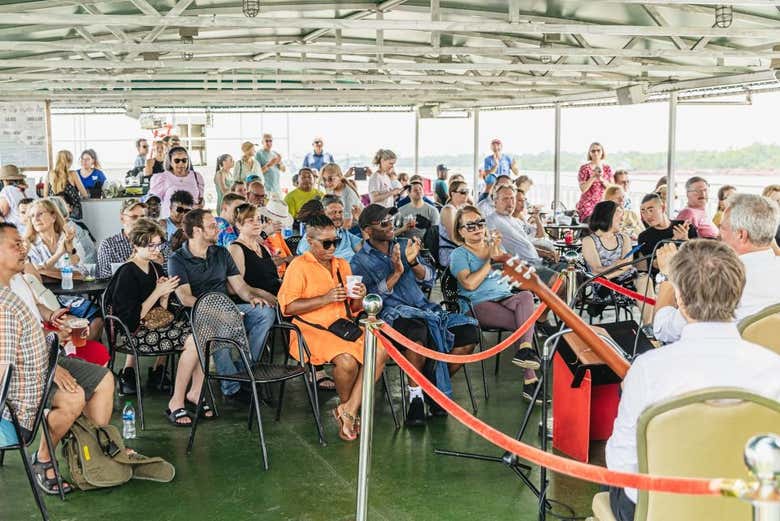 Interior do barco
