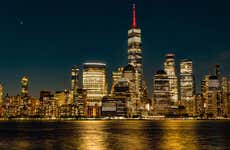 Crucero de lujo con cena y música en directo