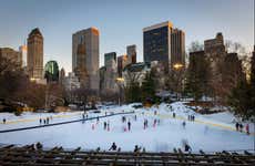 Entrada a Wollman Rink, la pista de hielo de Central Park