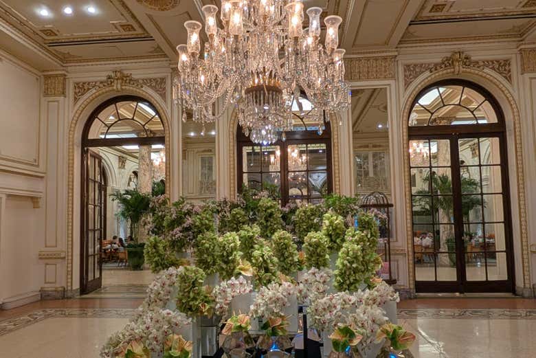 Reconhece o lobby deste hotel?