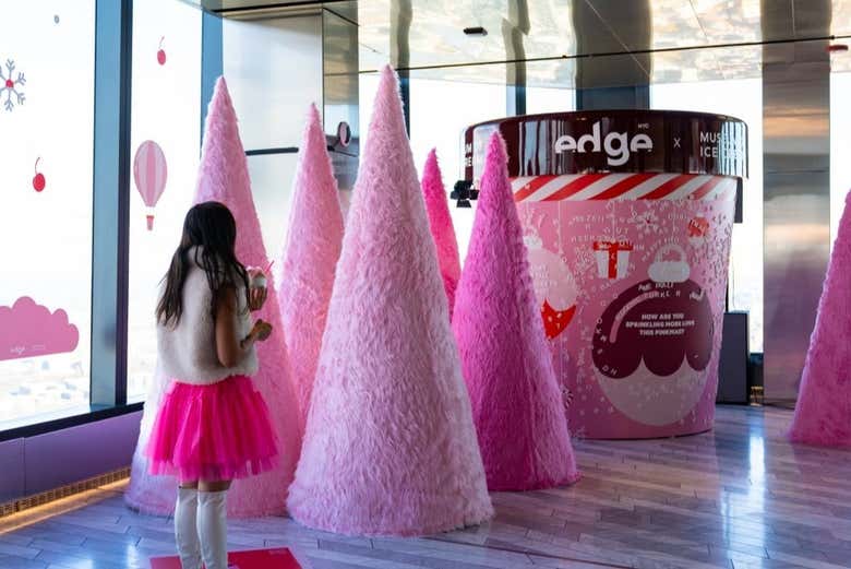 Disfrutando de las atracciones de Pinkmas