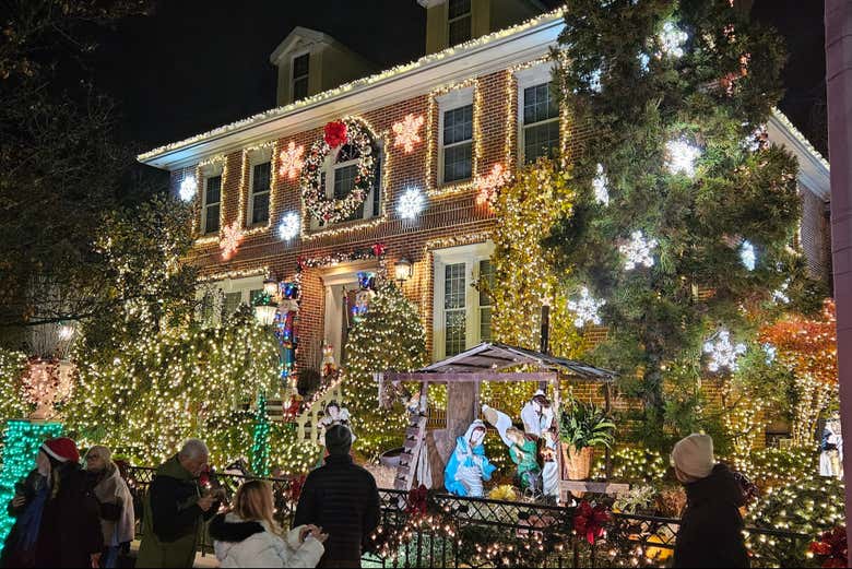 Step into the Christmas spirit!