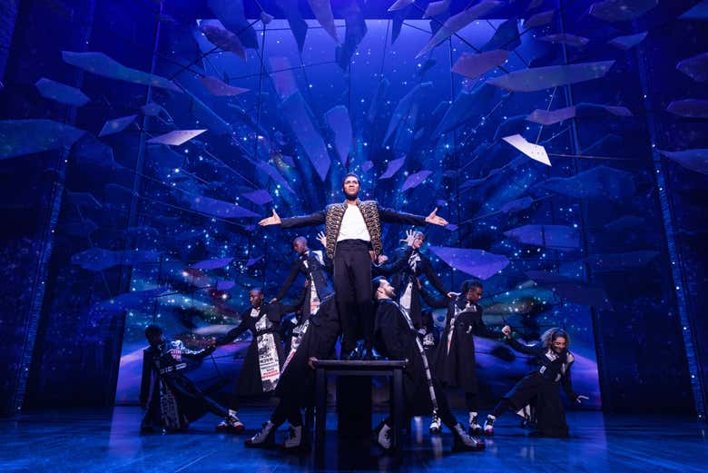 La comédie musicale met en scène une pléiade de stars