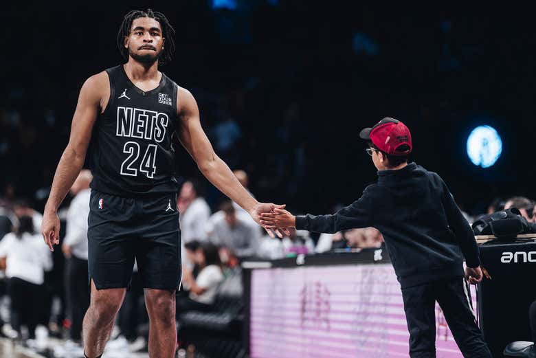 Watch an authentic NBA game