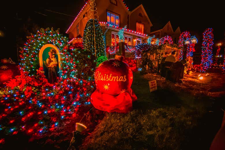 Decoración navideña en Dyker Heights