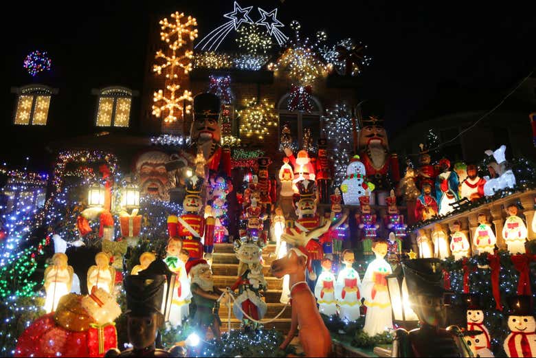 Marvel at the Christmas lights