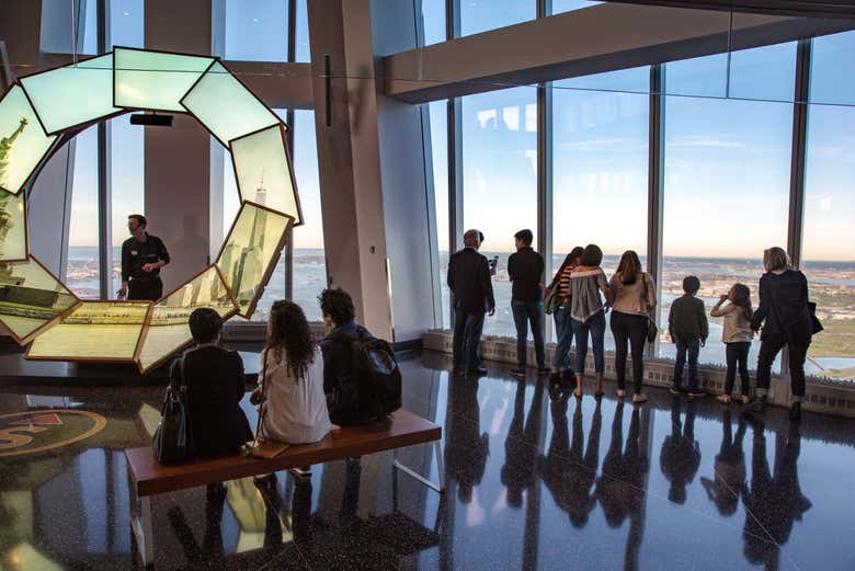 Interior del One World Observatory