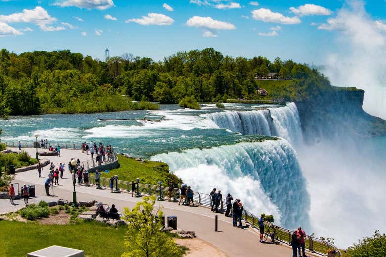 Panoramica delle cascate del Niagara