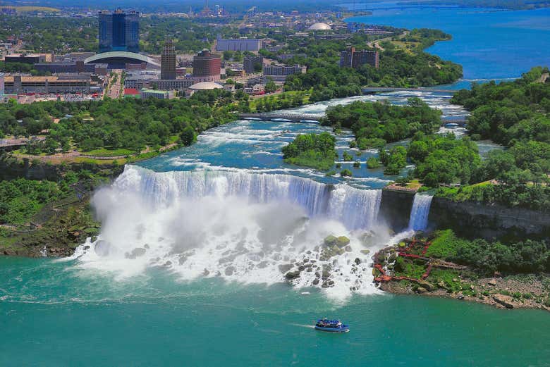 Preciosa panorámica de las Cataratas del Niágara
