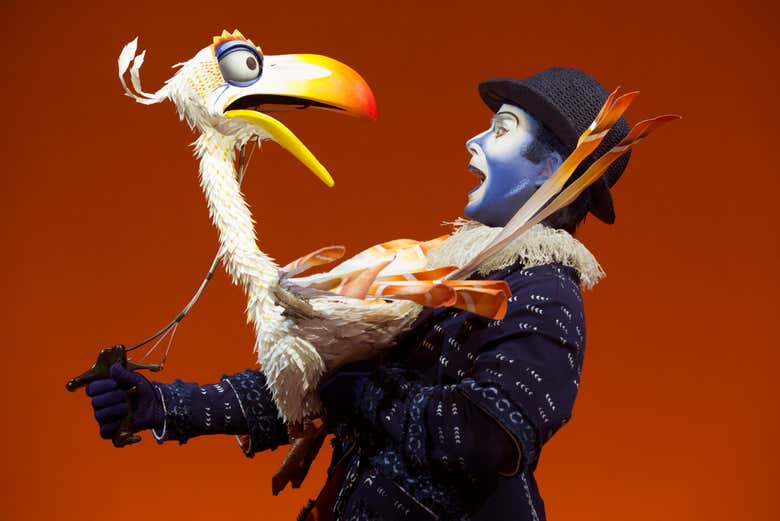 O divertido personagem Zazu