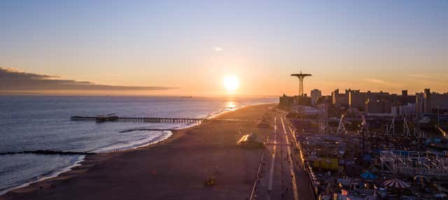Contrastes de Nueva York + Coney Island