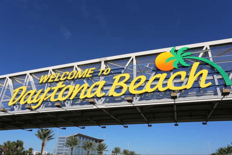 ¡Bienvenidos a Daytona Beach!