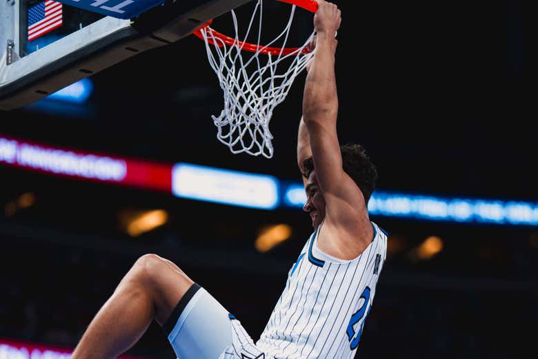 Cesta do Orlando Magic!