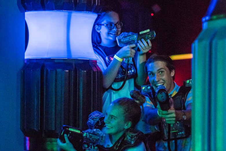 Jugando a laser tag