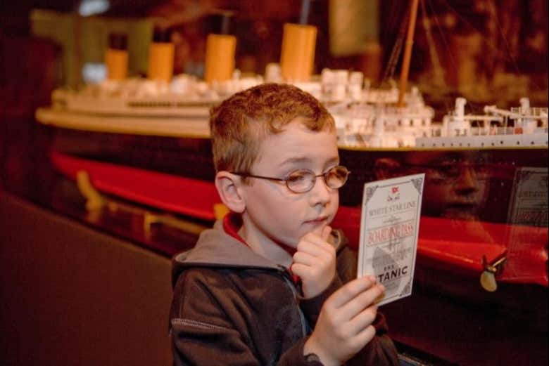 Aprendendo dados curiosos em Titanic: The Artifact Exhibition