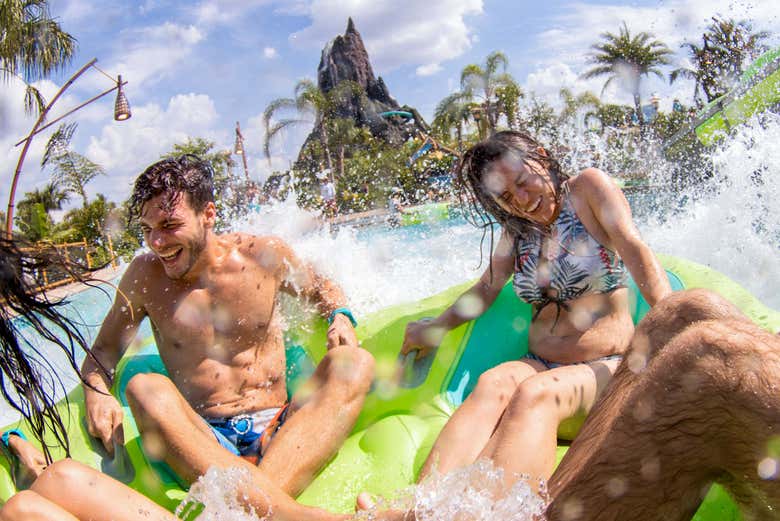 Parque acuático Universal's Volcano Bay
