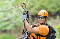 Tyrolienne au Toro Verde Eco Adventure Park