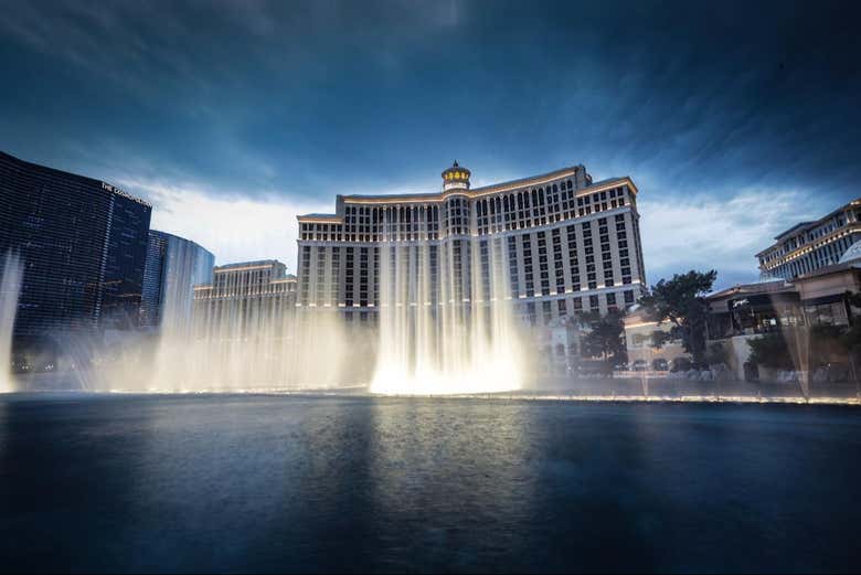 Before you know it, arrive in the heart of Las Vegas