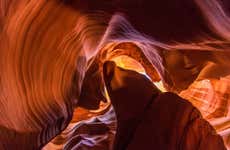 Trilha pelo Canyon Antelope secreto