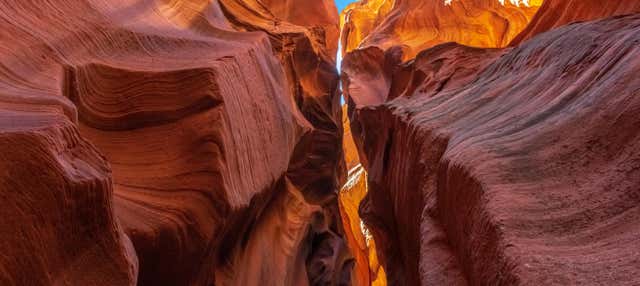 Trilha pelo Antelope Canyon X