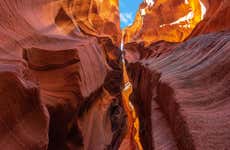 Trilha pelo Antelope Canyon X