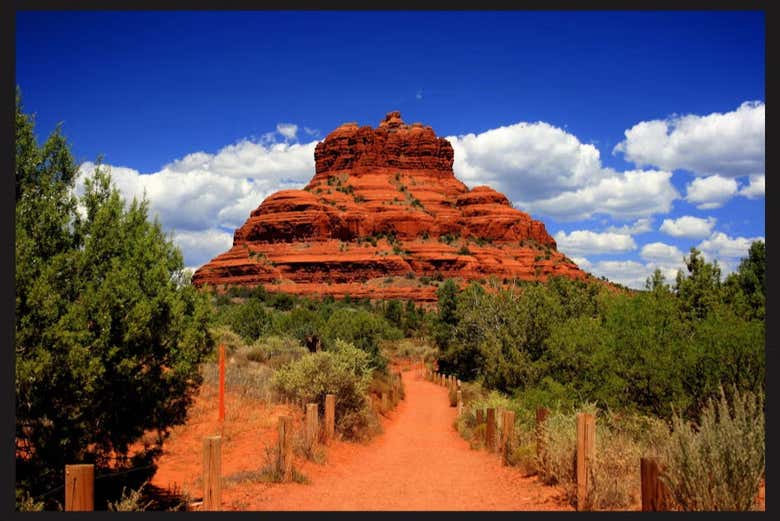 Rocha com forma de sino no deserto de Sedona
