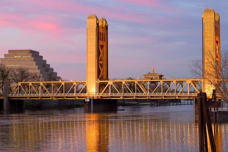 Vue sur Sacramento au coucher du soleil