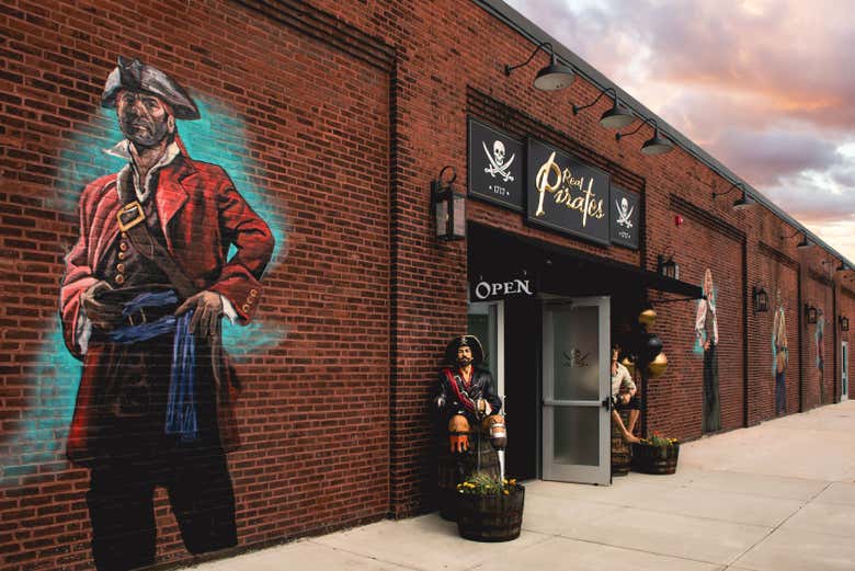 Exteriores del museo Real Pirates Salem