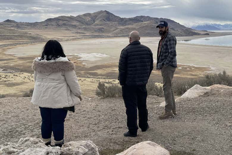 Contemplando el paisaje del Gran Lago Salado